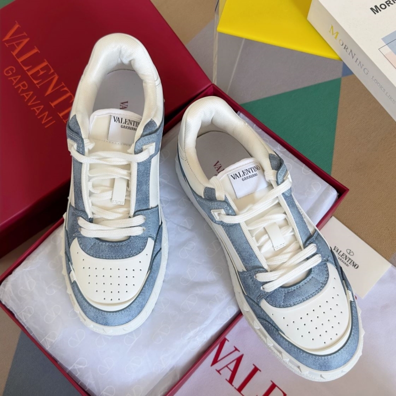 Valentino Sneakers